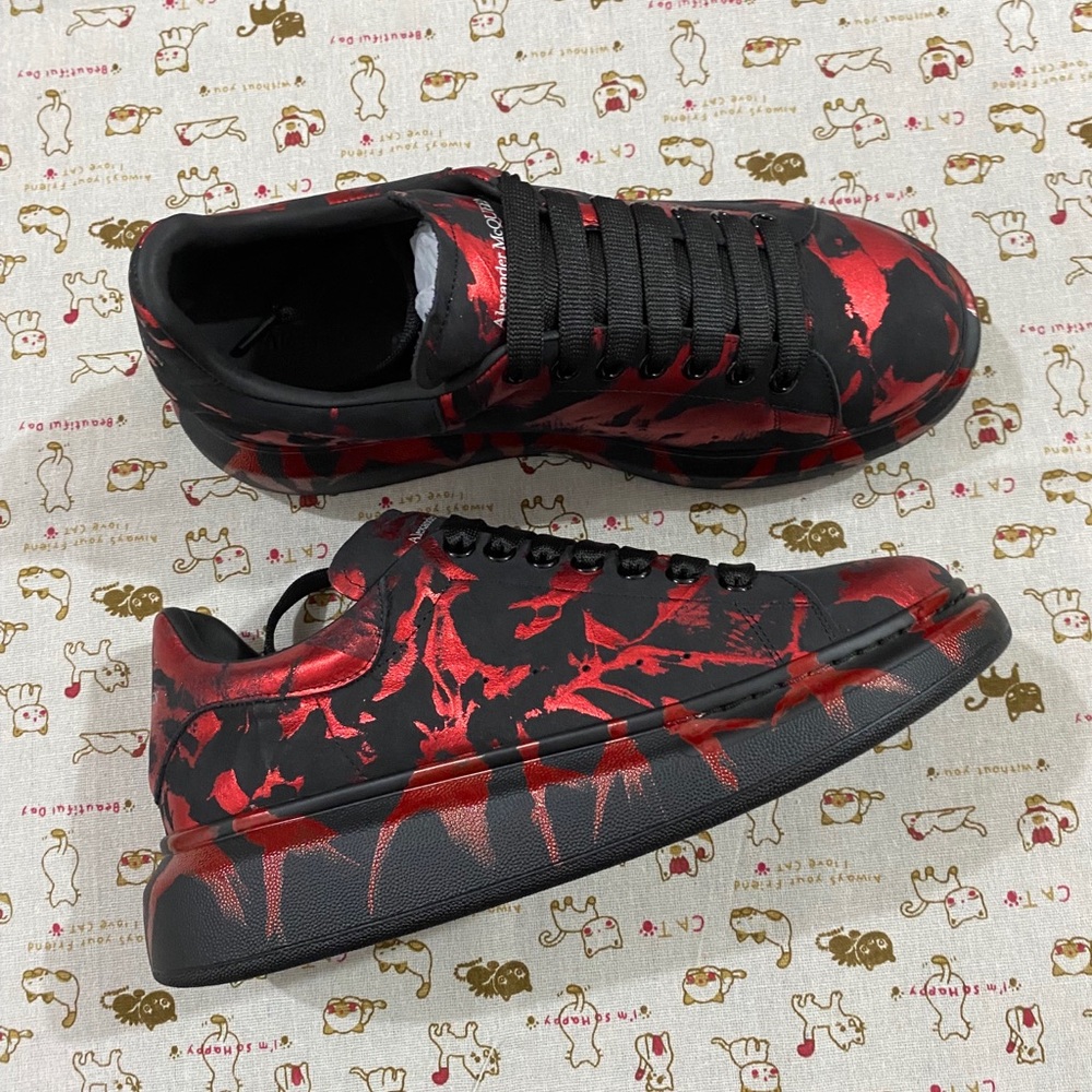 Alexander McQueen Black & Red Leather Low-Top Sneakers - Picture 5 of 9